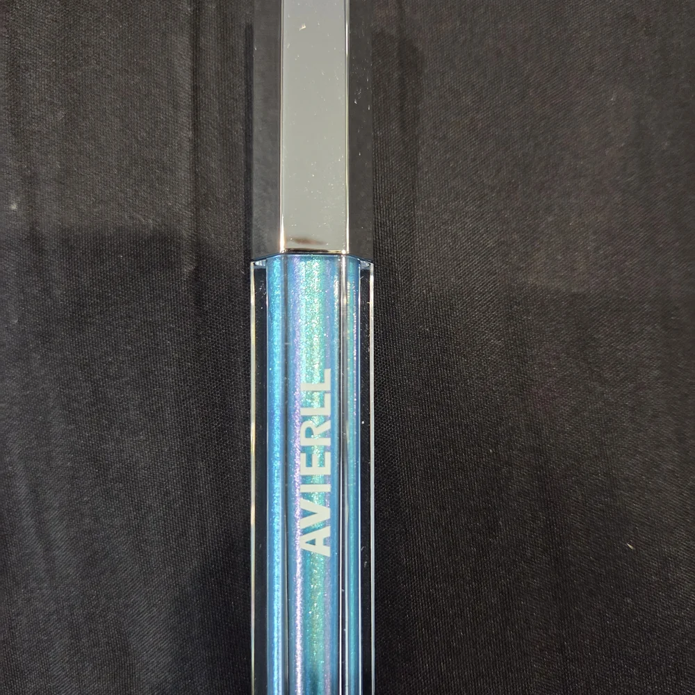 Vibrant Blue Glittet Lip Gloss